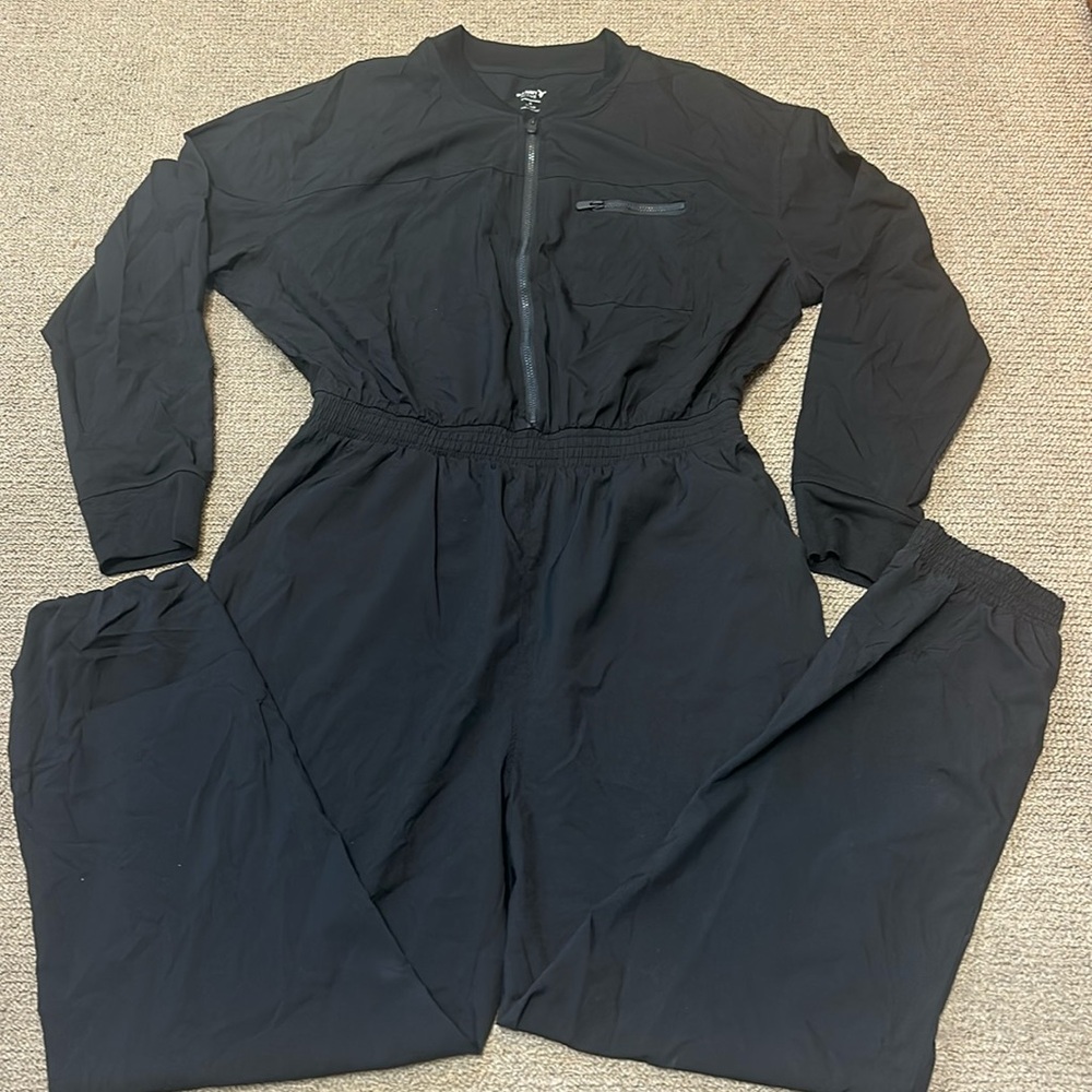 Old navy Active stretch tech jumpsuit..